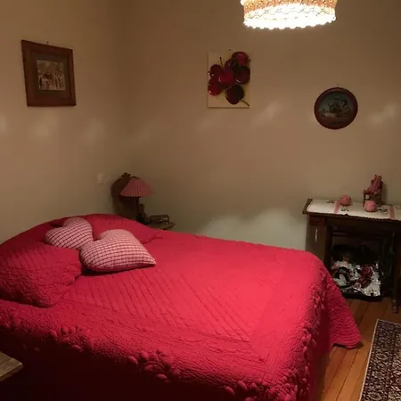 Chez Christian Quarto em Acomodações Particulares